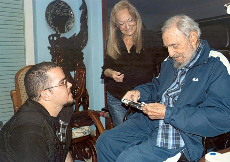 Fidel Castro con el universitario Randy Perdomo