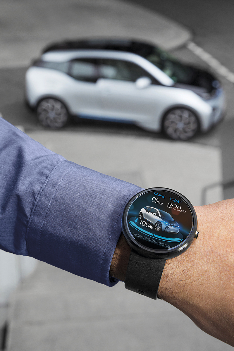 El futuro apuesta por controlar los vehículos a través de dispositivos móviles, como relojes de pulsera.
