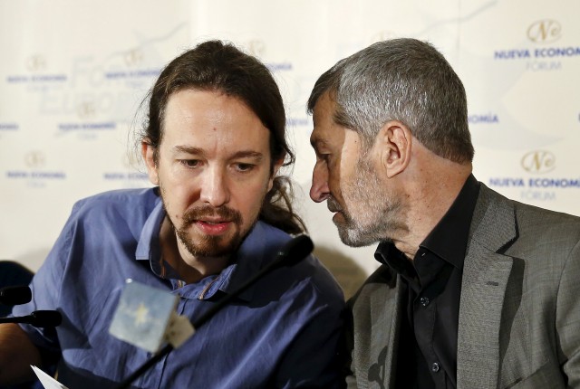 Pablo Iglesias y José Julio Rodríguez. Reuters