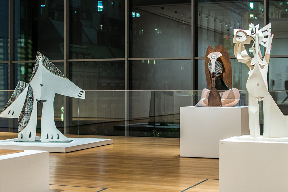 EN EL MOMA. Una sala de la exposición de Picasso en el museo neyorquino. Más de 140 esculturas conforman el recorrido que se exhibe hasta el 7 de febrero. 