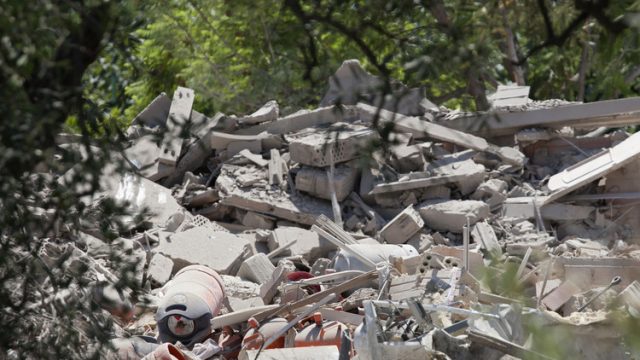 Escombros de la casa derruida por una explosión este 16 de agosto en el municipio catalán de Alcanar