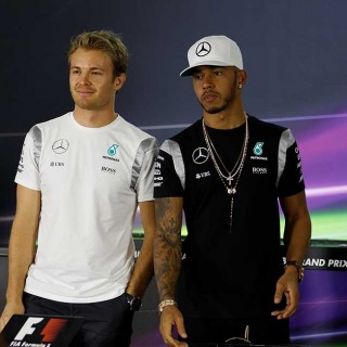 Nico Rosberg y Lewis Hamilton en Abu Dhabi