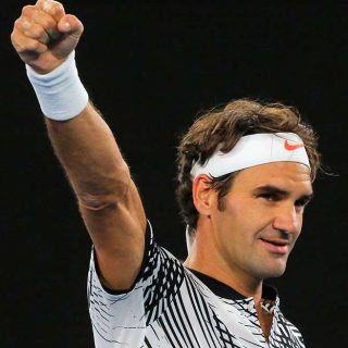 Roger Federer vence en Australia