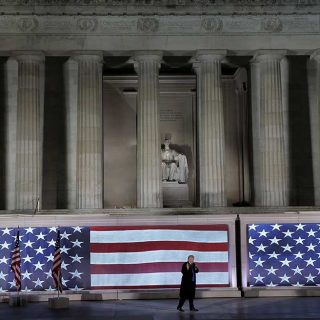 Donald Trump en el Lincoln Memorial de Washington
