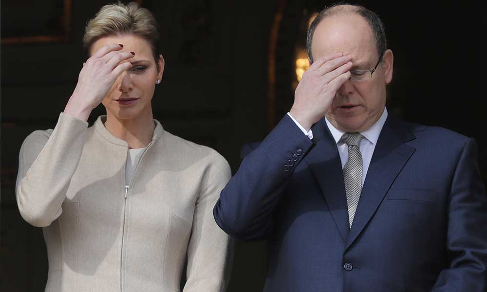 El príncipe Alberto II de Mónaco y su esposa la princesa Charlene