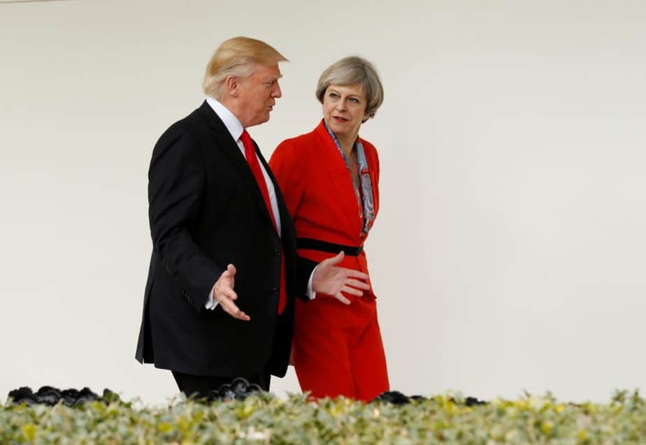 Trump: El plan para el Brexit de May "mataría un acuerdo" con EEUU