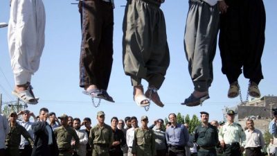 Condenado a muerte periodista iraní