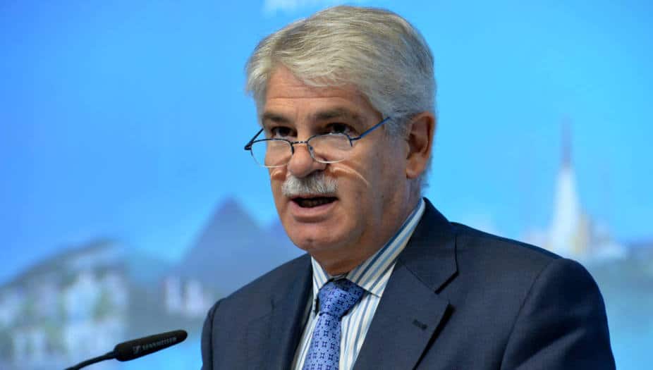 Alfonso Dastis, ha defendido que las sanciones de la UE a venezolanos son un “incentivo para ayudar a la negociación”