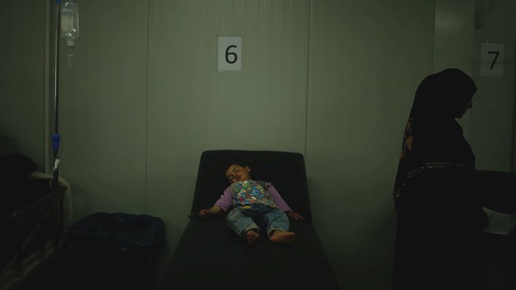 Un niño iraquí en un hospital de Médicos Sin Fronteras / Reuters