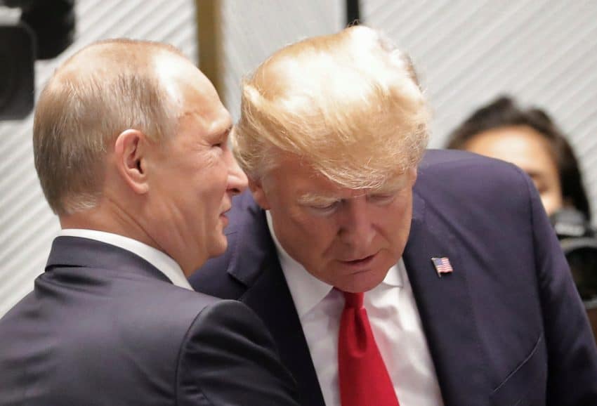 La CIA y los demócratas quieren enturbiar el aparente idilio entre Trump y Putin
