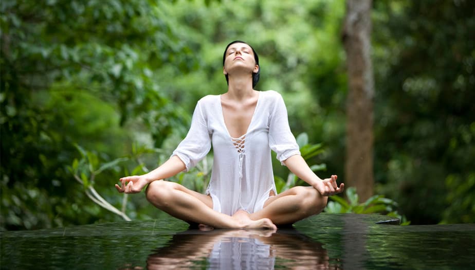 Los practicantes de Yoga conocen bien los secretos de la respiración profunda