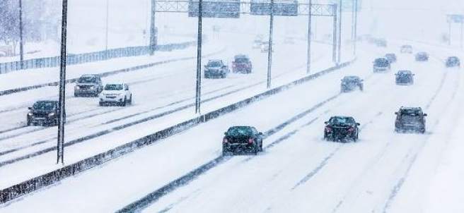 Carreteras españolas. Más de 300 carreteras españolas permanecen cortadas por la nieve