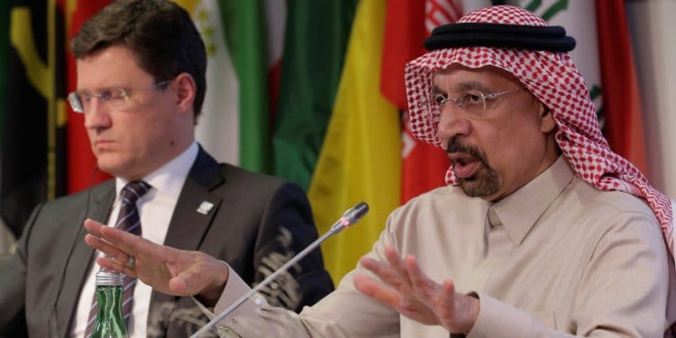 Arabia Saudí aprende a convivir con los recortes