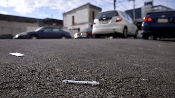 Crisis de los opioides: ¿Es la pena de muerte para narcos una salida?