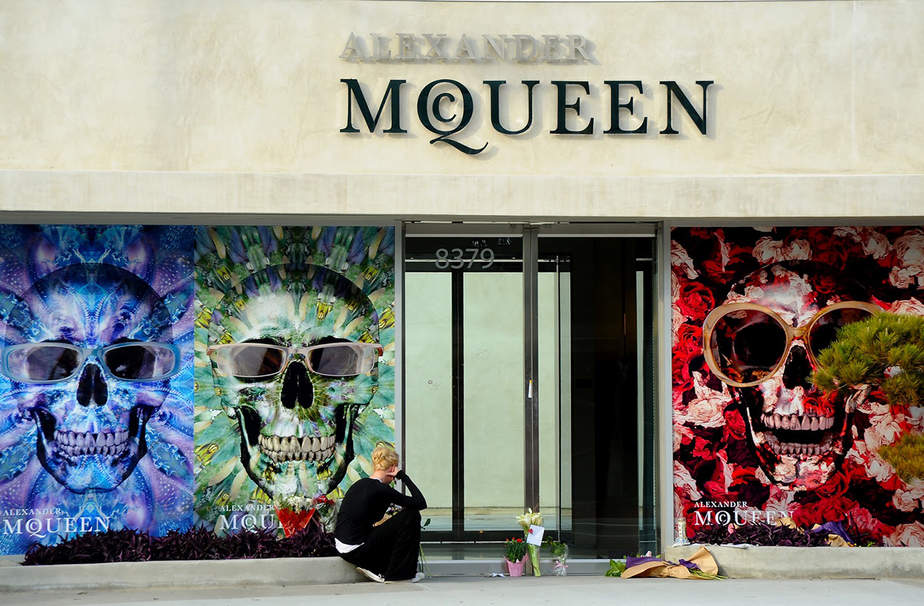 Documentan sobre Alexander McQueen se presenta en Nueva