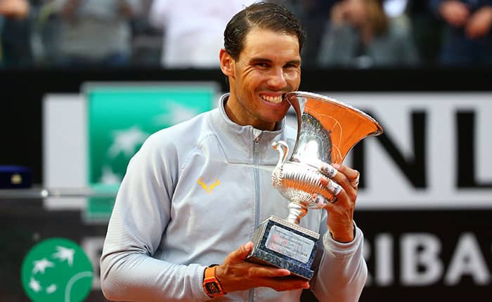 Tennis - ATP World Tour Masters 1000 - Italian Open - Foro Italico, Rome, Italy - May 20, 2018  Spain's Rafael Nadal celebrates with the trophy after winning the final against Germany's Alexander Zverev   REUTERS/Tony Gentile