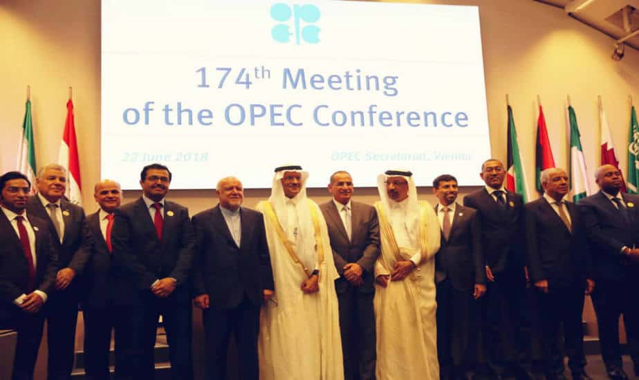 Conferencia Opep acuerda subir la producción de crudo en 1 millón bpd