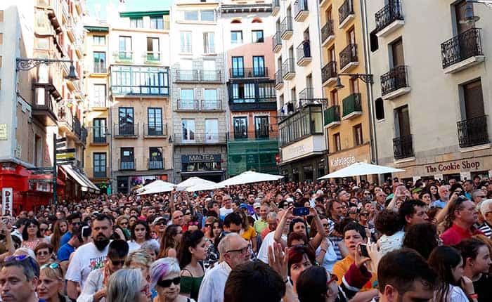Concentración en Pamplona por la libertad a La Manada