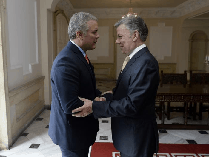 Duque y Santos comienzan el proceso de transición en Colombia