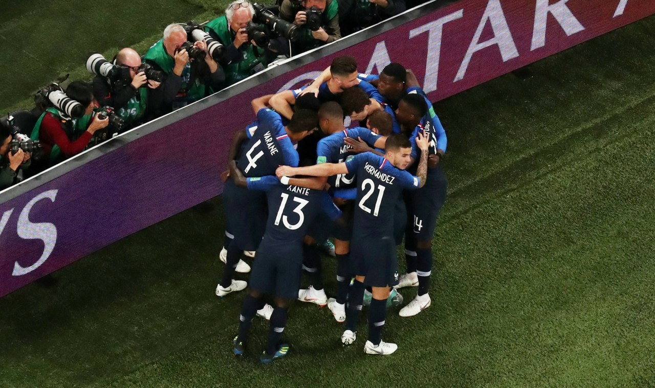 Francia es la primera finalista en Rusia 2018 tras superar a Bélgica con un gol de Umtiti al minuto 51'