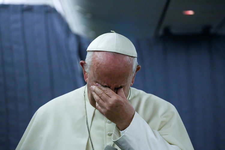 El arzobispo Vigano ha atacado en sus declaraciones públicas a la cúpula de El Vaticano (Reuters)