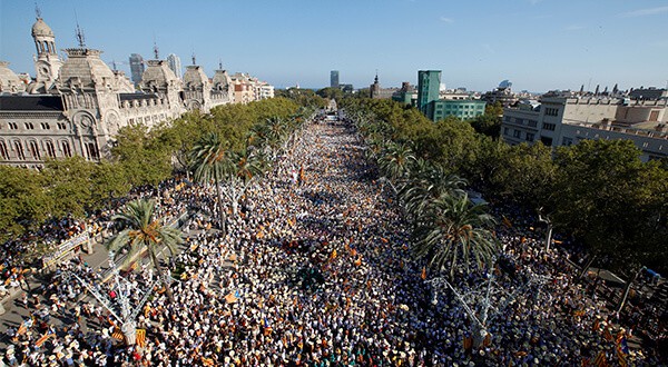 Multitudinaria la concentración por el día de la Diada en Cataluña/Reuters
