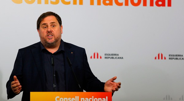 En la imagen de archivo, el presidente de ERC, Oriol Junqueras, ofrece un discurso en Barcelona. REUTERS/Ivan Alvarado