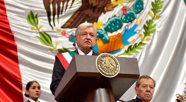 López Obrador asumió la presidencia de México con el fin de enfrentar la corrupción y hacer cambios profundos en la economía/Presidencia de México