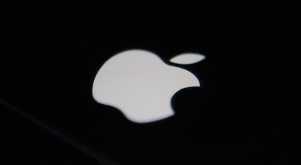 Apple cerró este miércoles con una capitalización de mercado de 821.500 millones de dólares.