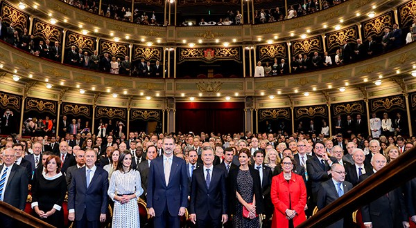 Congreso de Lengua Española rendirá homenaje a Julio Cortázar. El fue inaugurado por los reyes de España Felipe y Letizia