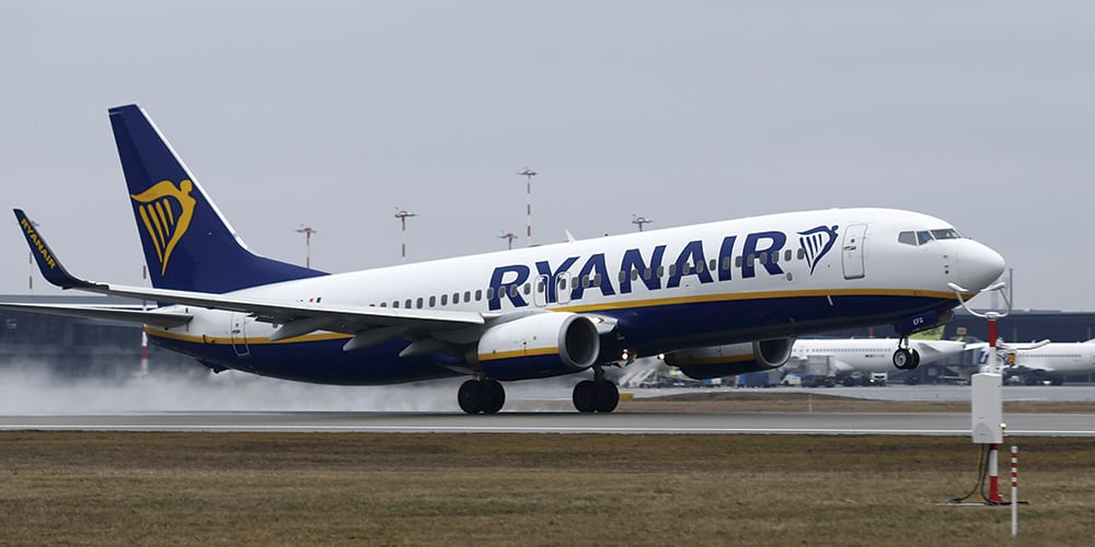 Operadores de cabina de Ryanair convocan huelga para el mes de septiembre