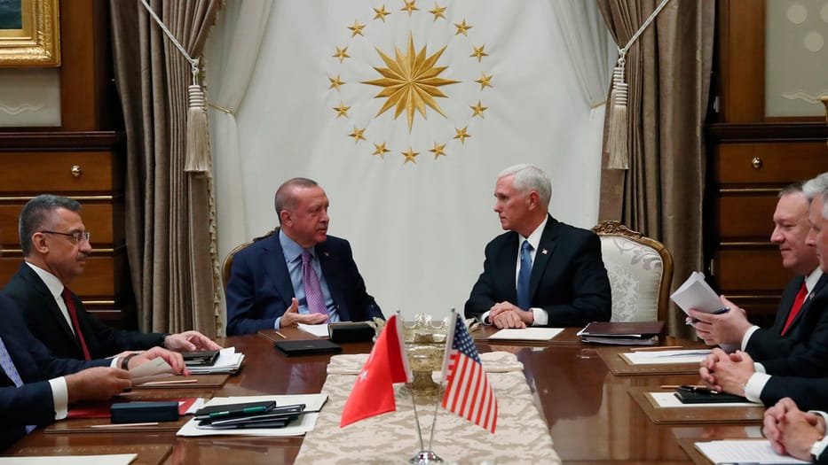 Las delegaciones de EEUU y Turquía se reunieron en Ankara.