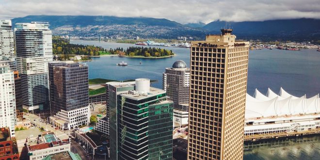 British Columbia tiene un Producto Interno Bruto de 265 billones de dólares y 5 millones de habitantes, principalmente ubicados en Vancouver (2.5 millones)/Pixabay