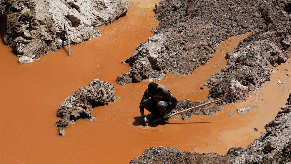 Incienso enchufe subtítulo Minería ilegal arrasa el sur de Venezuela y amenaza con encender