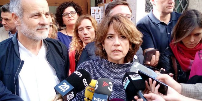 La ministra de Justicia, Dolores Delgado, hace un llamado al presidente de la Generalitat. Quim Torra, para que consiga evitar la violencia radical/@socialistes_cat
