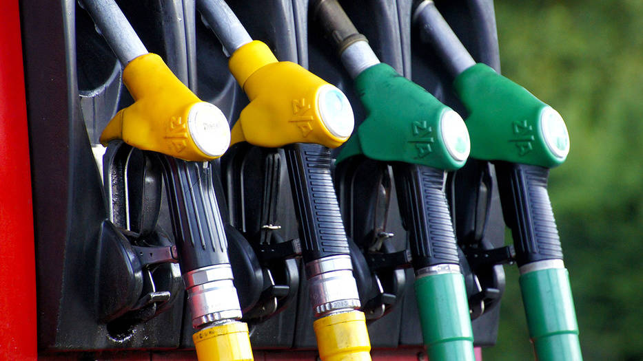 Según datos del Boletín Petrolero de la UE, los precios del litro de gasóleo y gasolina se han incrementado en 0,38% y 0,45%, esta semana