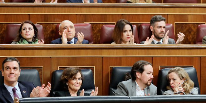 Ministros del PSOE renunciarán