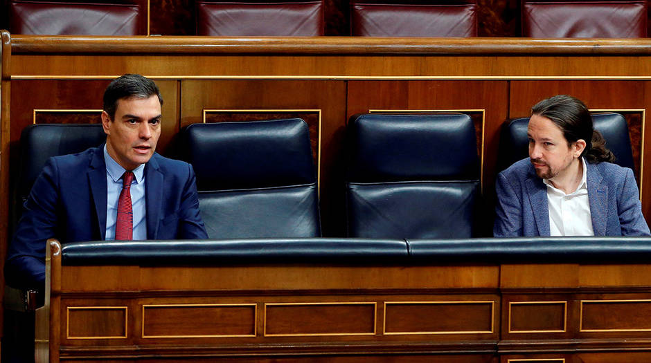 El presidente Pedro Sánchez y el vicepresidente segundo, Pablo Iglesias, al frente del primer gobierno de coalición de la historia de España