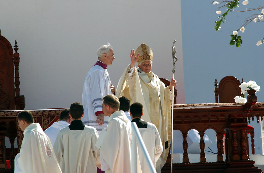 Benedicto XVI matrimonio homosexual