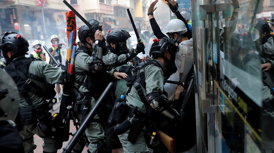 En las protestas en Hong Kong contra los proyectos de ley de extradición y de Seguridad Nacional el exceso policial ha estado muy presente