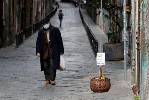 En Italia el toque de queda se mantendrá durante las fiestas navideñas / REUTERS