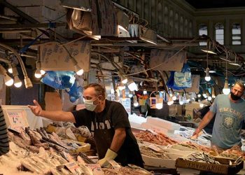 Bruselas podría reducir un 15% el esfuerzo pesquero español