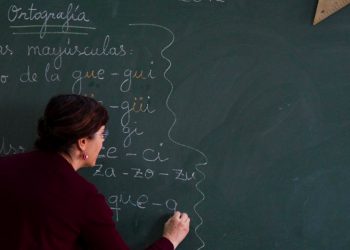 El Gobierno presentó una nueva reforma educativa, conocida como ley Celaá, que ya cuenta con el rechazo de muchos / REUTERS