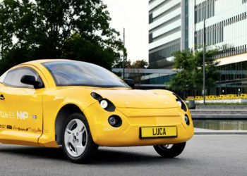 "Luca", el coche eléctrico hecho con materiales reciclados que creó un grupo de estudiantes en Holanda / Universidad de Eindhoven