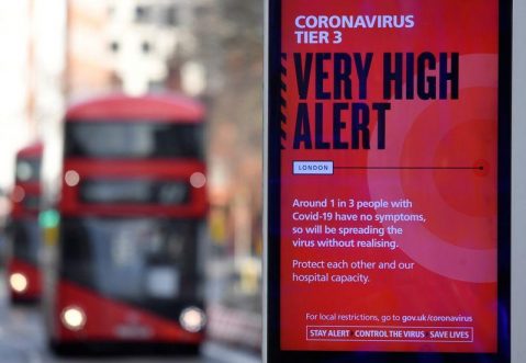 La nueva cepa de la COVID-19 se encuentra presente sobre todo en Londres / REUTERS