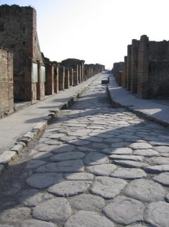 Calle de Pompeya / Wikipedia Imágenes