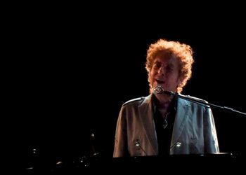 Bob Dylan le vendió su catálogo musical de 600 temas a Universal Music Group / REUTERS
