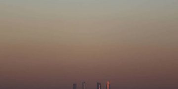 La boina de polución sobe el cielo de Madrid, vista el pasado 28 de diciembre. (Reuters)