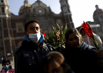 Cifra de fallecidos por COVID-19 en México pasa los 200.000 y se convierte en el tercer país se Latinoamérica más afectado. REUTERS
