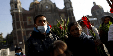 Cifra de fallecidos por COVID-19 en México pasa los 200.000 y se convierte en el tercer país se Latinoamérica más afectado. REUTERS